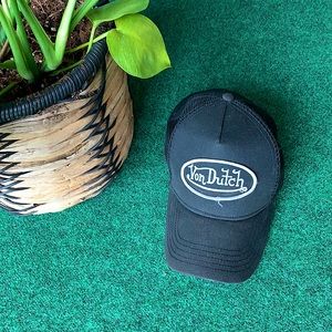 Black Von Dutch SnapBack Cap